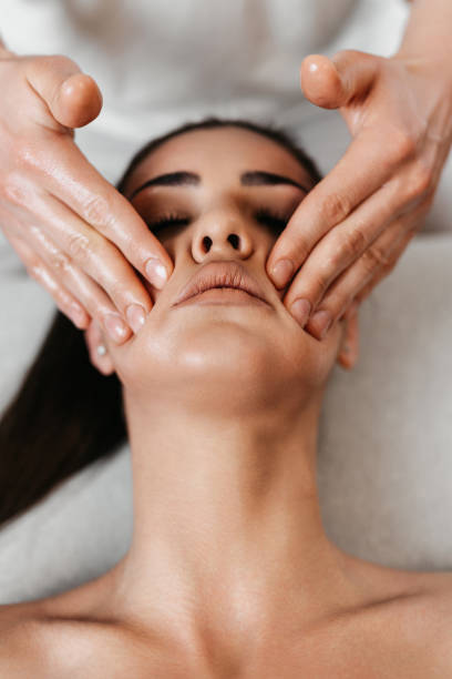Facial Lymphatic Drainage Massage in Dubai
